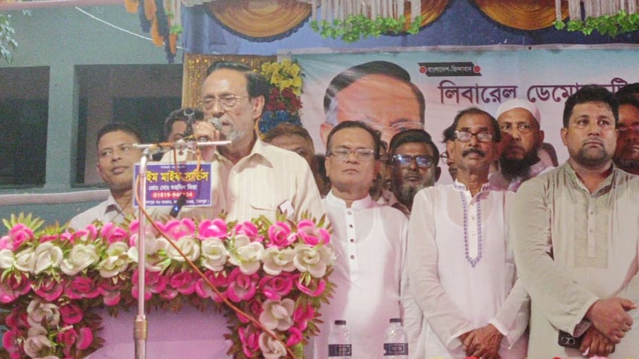 জামায়াত আর আ.লীগের মধ্যে কোনো পার্থক্য নেই: অলি আহমদ